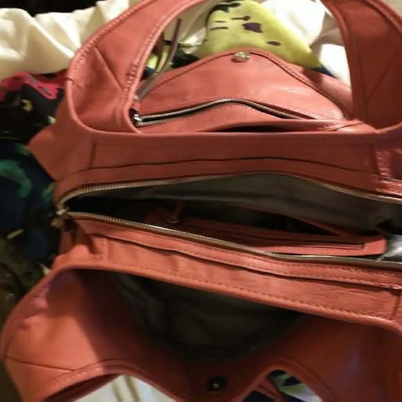 Vera Wang Shoulder bag - Picture 7 of 8